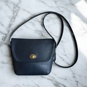 SOLD - Vintage Coach Quincey Bag 9919 - Navy Leather